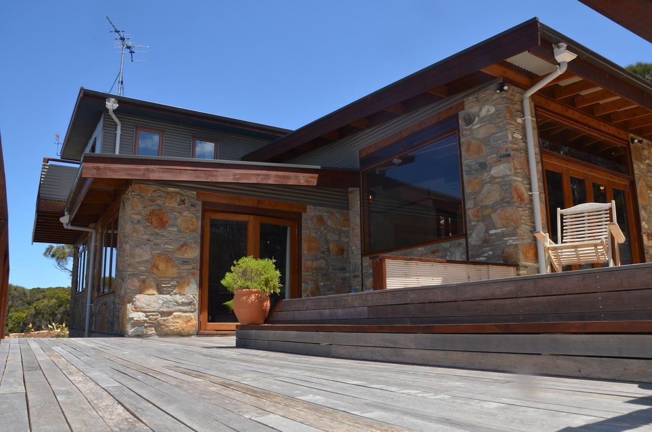 Of Stone & Wood Guesthouse Muston Eksteriør bilde