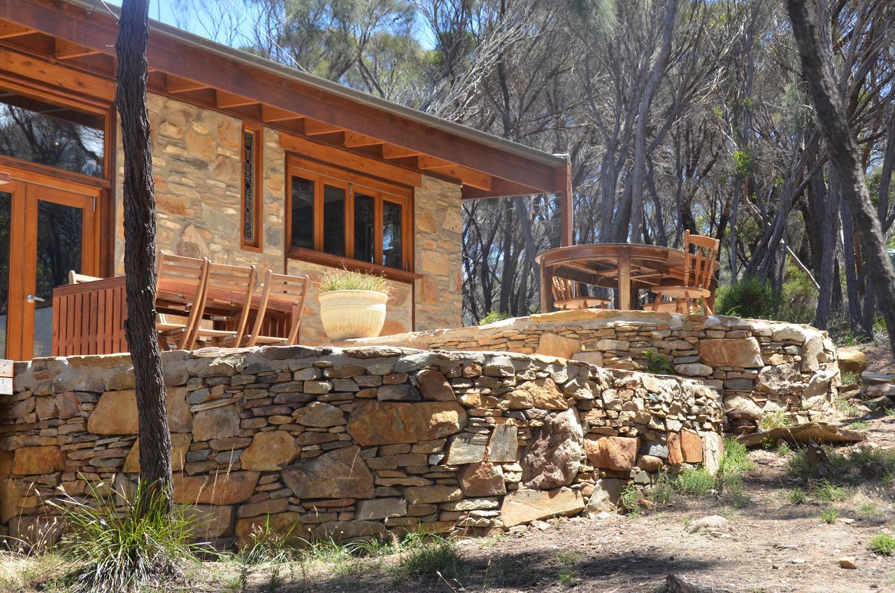 Of Stone & Wood Guesthouse Muston Eksteriør bilde